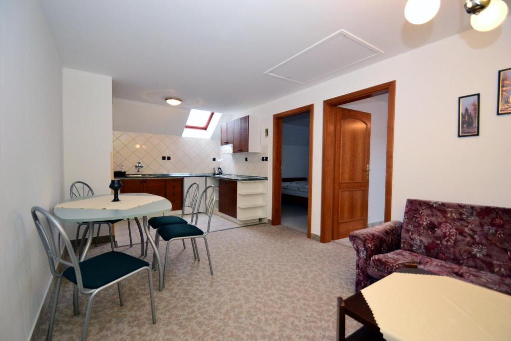 Apartmany Florian Frymburk Exteriör bild