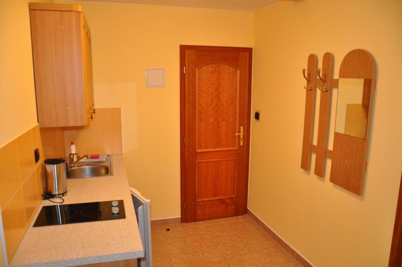 Apartmany Florian Frymburk Exteriör bild
