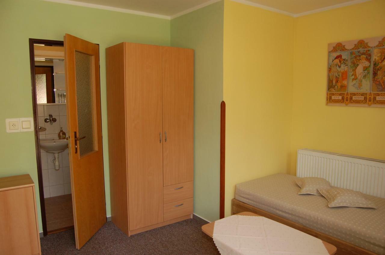Apartmany Florian Frymburk Exteriör bild