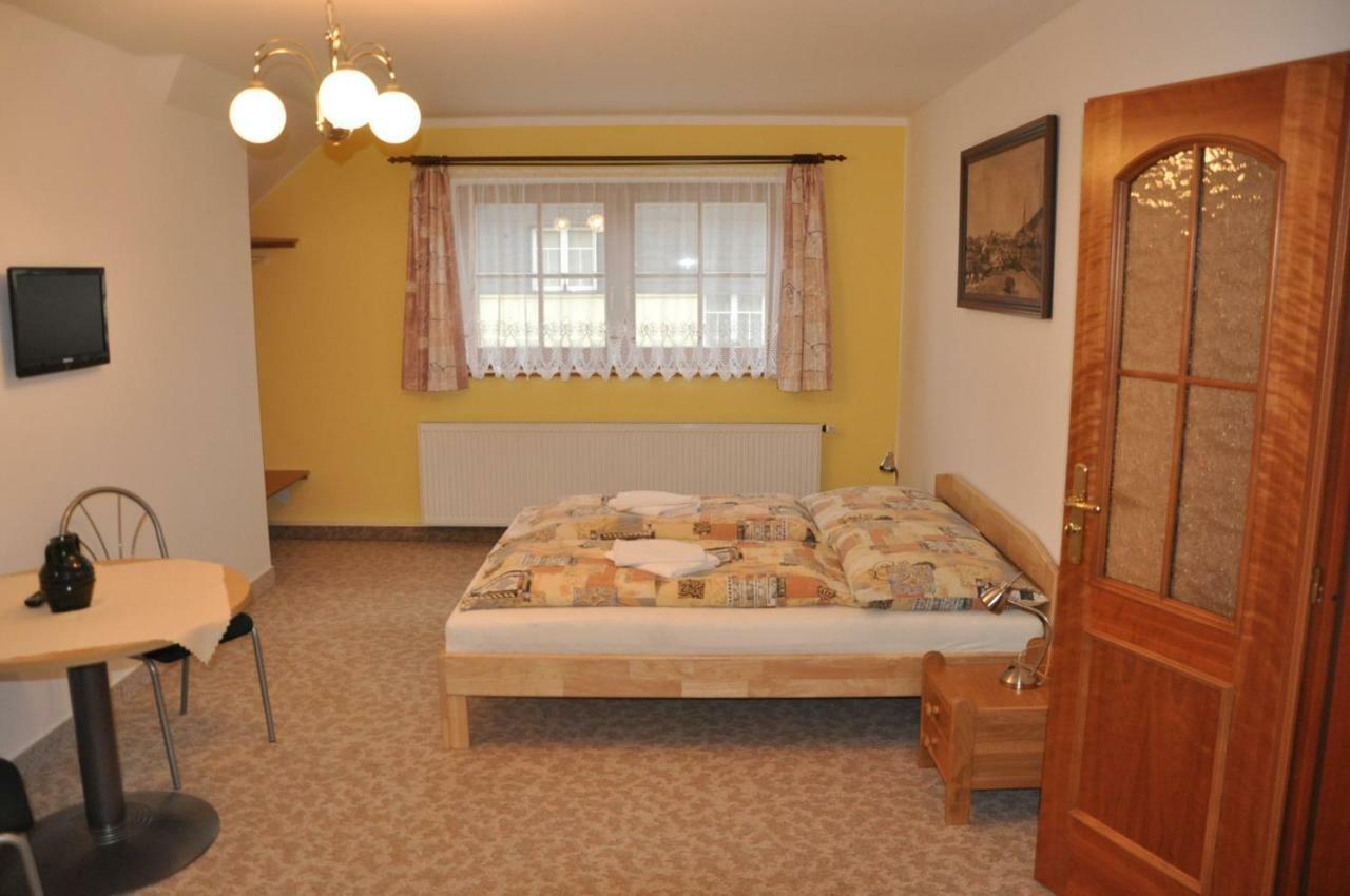 Apartmany Florian Frymburk Exteriör bild